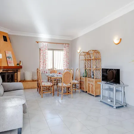 Сasa de vacaciones Riu Segura By Interhome Dénia